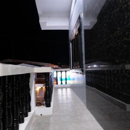 Bangles Homestay Coron Kültér fotó