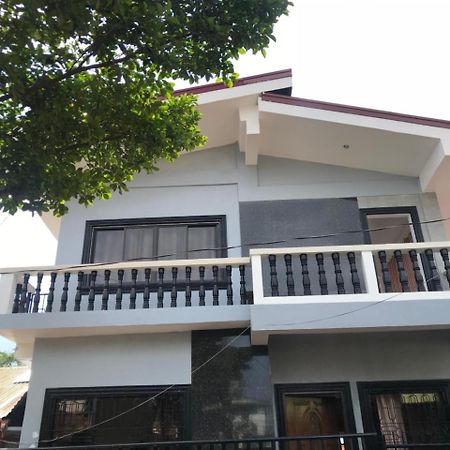 Bangles Homestay Coron Kültér fotó