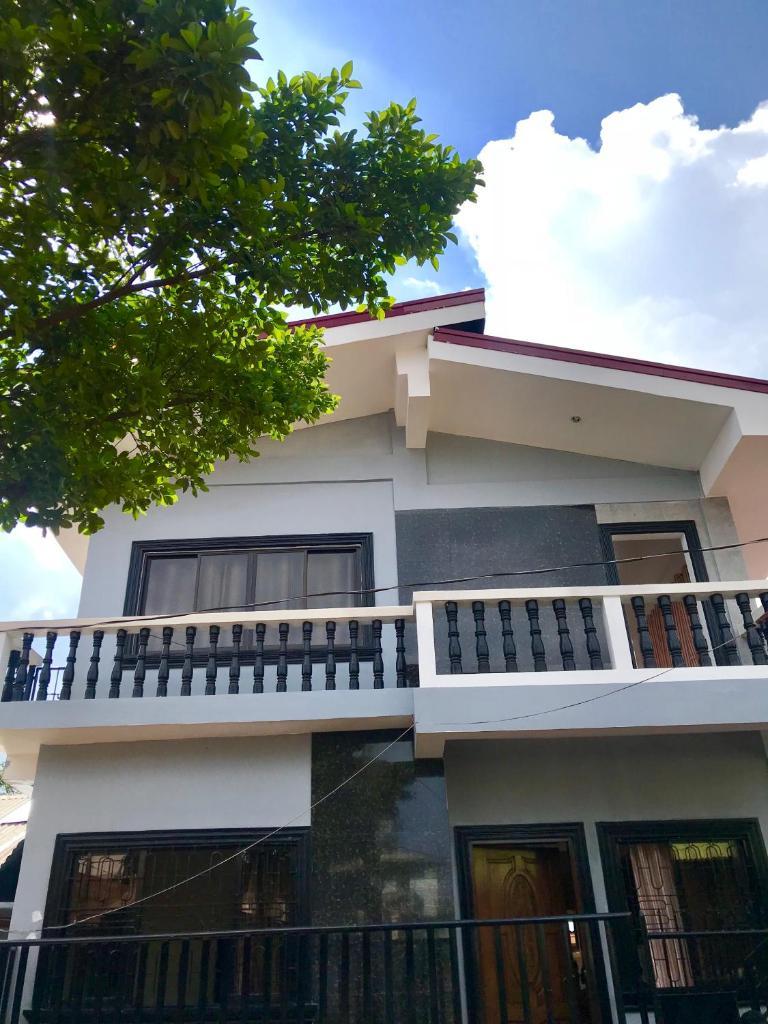 Bangles Homestay Coron Kültér fotó